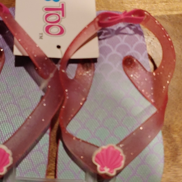 NWT 2/$15 Limited Too Mermaid Flip Flops - Picture 2 of 4